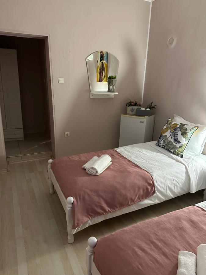 Guest House “Poli” Несебир Екстер'єр фото